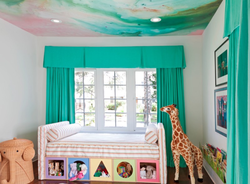 renkli tavan modelleri çocuk odası