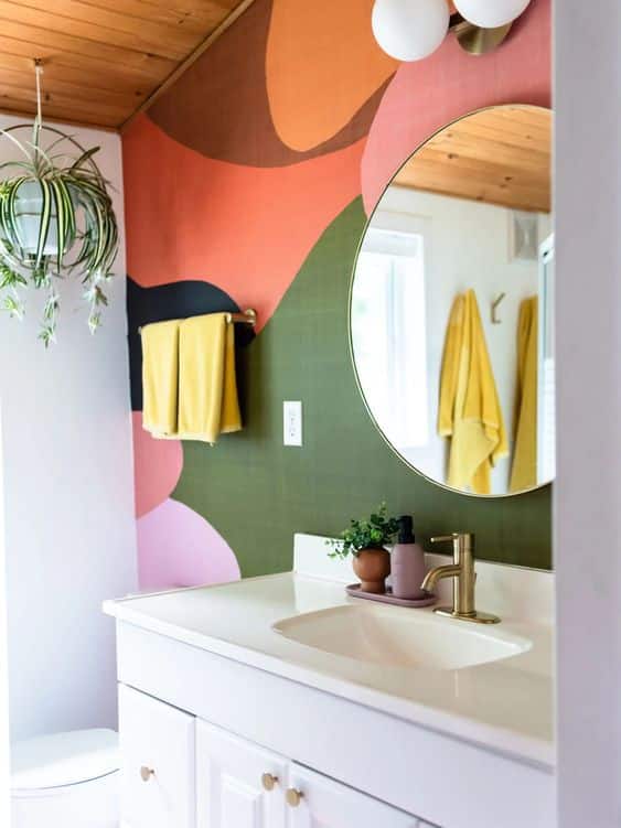 renkli cesur banyo duvar boyama fikirleri